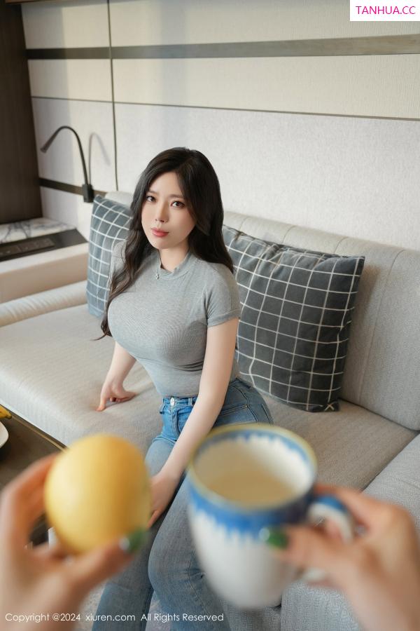 白茹雪  [XiuRen]高清写真图 2024.06.17 No.8711 白茹雪abby 美腿丝袜第12张图片